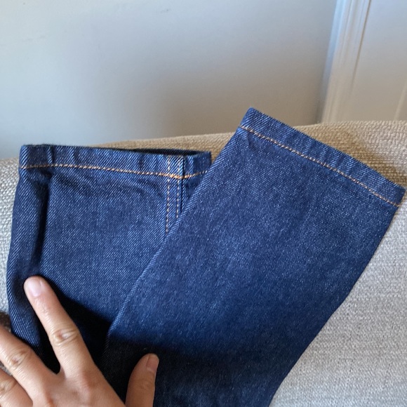 Like new Everlane ankle 24” dark wash - Picture 7 of 8